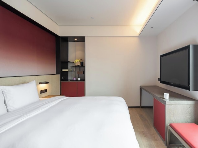 Joya Hotel Shanghai Xu Jia Hui