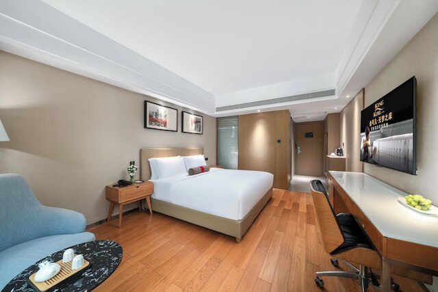 Chengdu Yueming Hotel