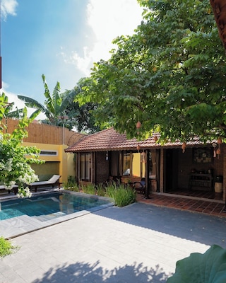 デミン ヴィラ ホイ アン - プール アンド BBQ ガーデン