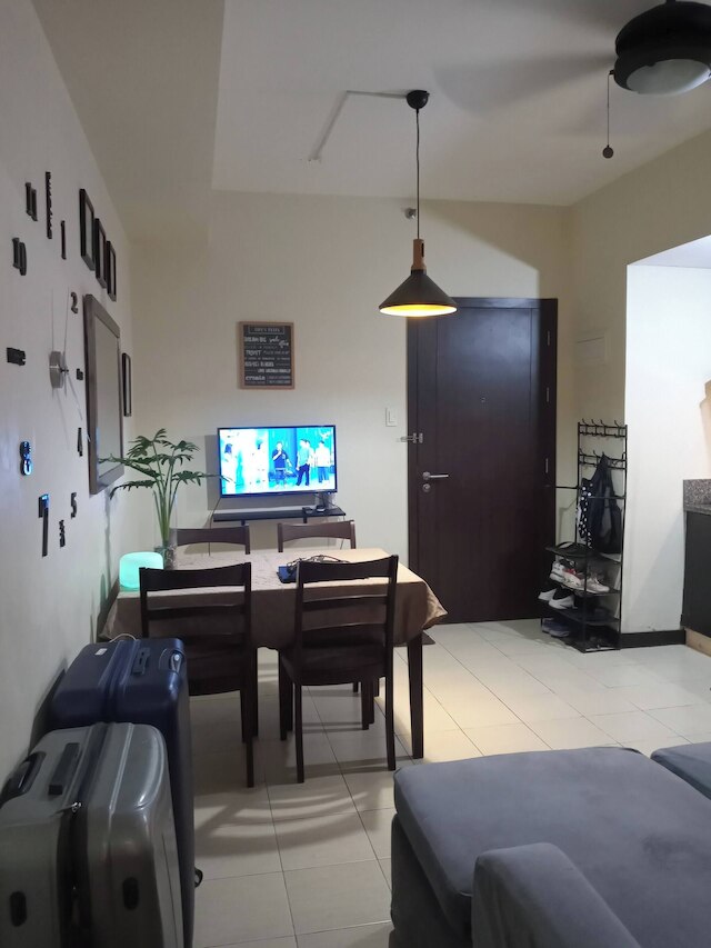 コンド ステイケーション イン SLP バンカル マカティ