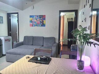 コンド ステイケーション イン SLP バンカル マカティ