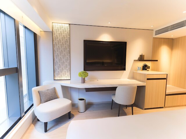 The Bauhinia Hotel - Central