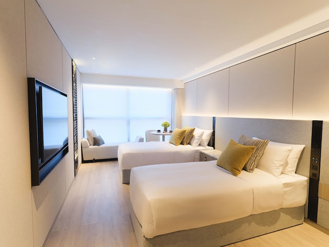 The Bauhinia Hotel - Central