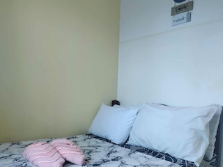 タムズ エムプレイス ステイケーション 28th フロア タワー C