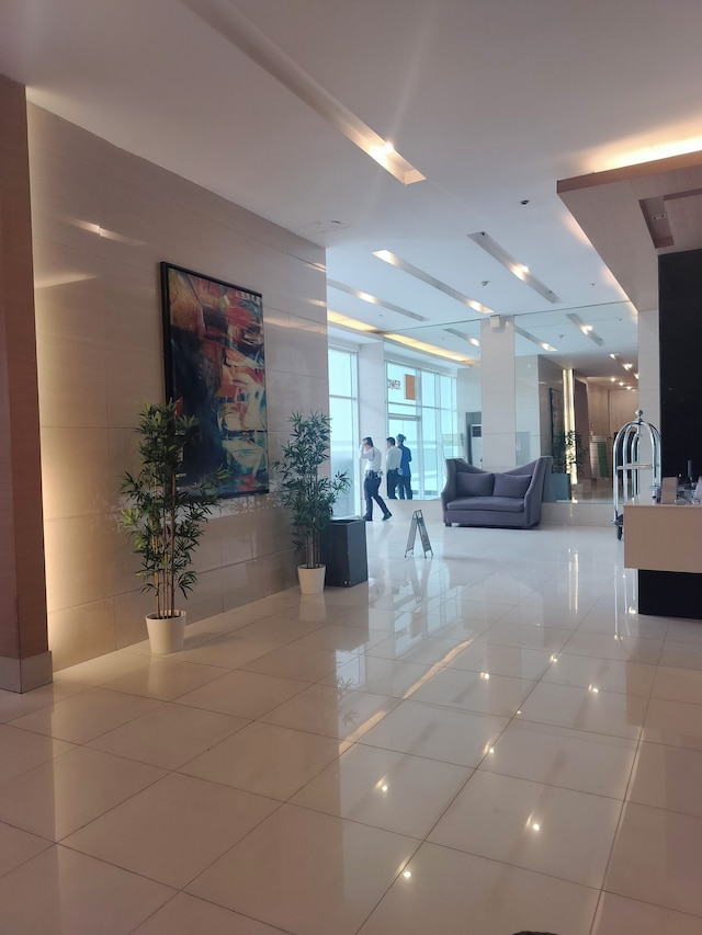 タムズ エムプレイス ステイケーション 16th フロア タワー A