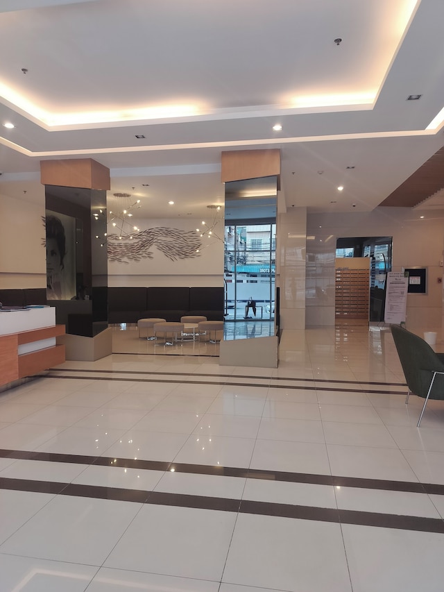 タムズ エムプレイス ステイケーション 15th フロア タワー D