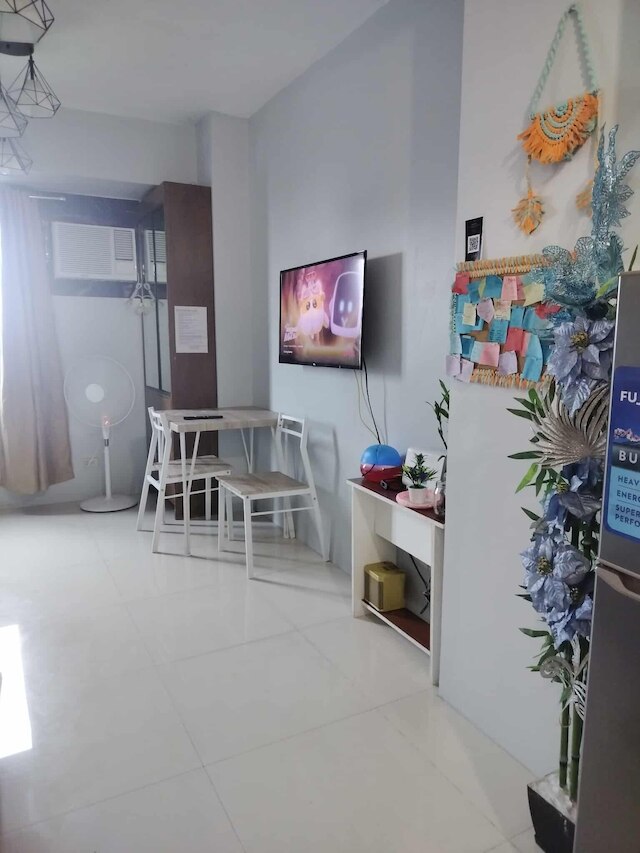 タムズ エムプレイス ステイケーション 15th フロア タワー D