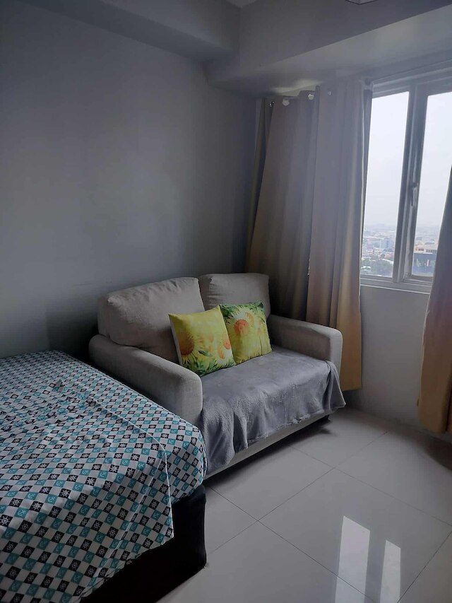 タムズ エムプレイス ステイケーション 15th フロア タワー D