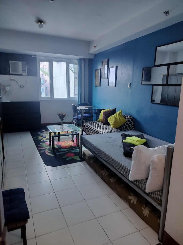 タムズ エムプレイス ステイケーション 7th フロア タワー B