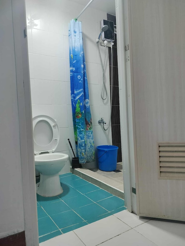 タムズ エムプレイス ステイケーション 7th フロア タワー B