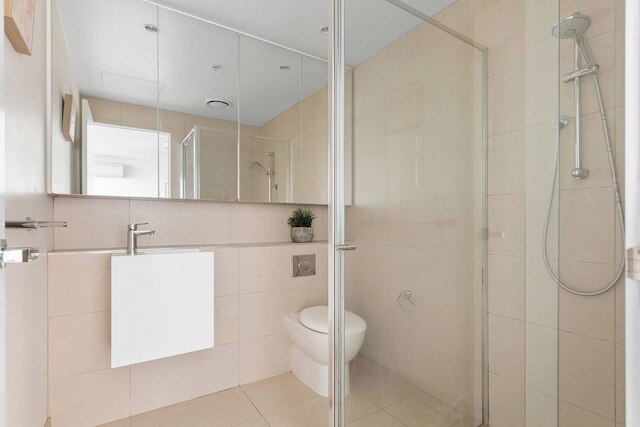 ア コージー 2BR ホーム ネクスト トゥ ザ ヤラ リバー