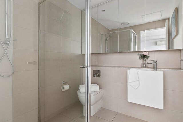 ア コージー 2ベッドルーム アパートメント ネクスト トゥ ザ ヤラリバー