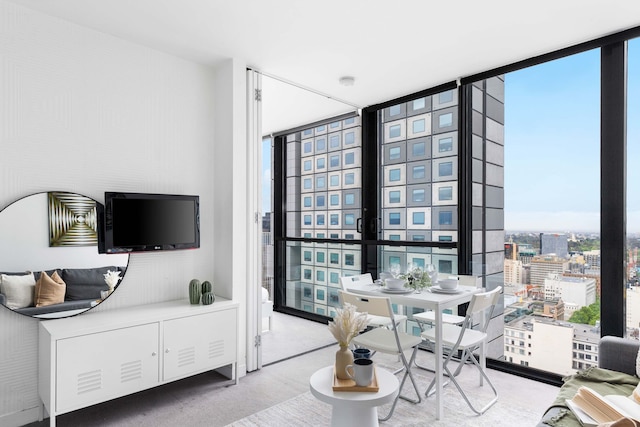 コージー & セントラル 2ベッドルーム ステイ、ニア CBD、フリー パーキング