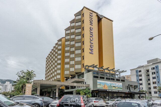 アパート イン コンド ウィズ ヒーテッドプール CUR0905