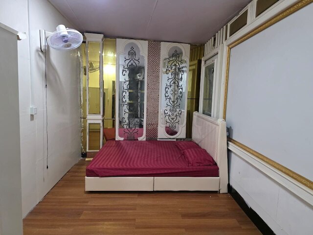 Red & Blue Guest House