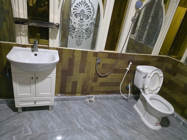 Red & Blue Guest House