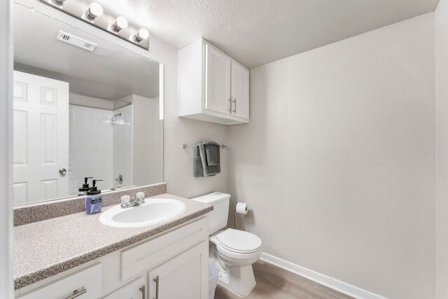 アイディアル 2ベッドルーム キングスイート ウィズ ジム プール クローズ トゥ ダウンタウン