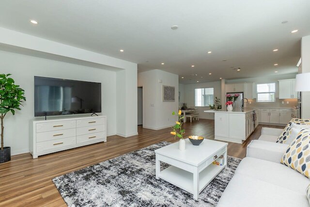 マスターベッドルーム ウィズ キングベッド セントラル ロケーション