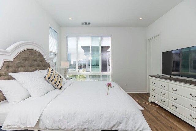 マスターベッドルーム ウィズ キングベッド セントラル ロケーション