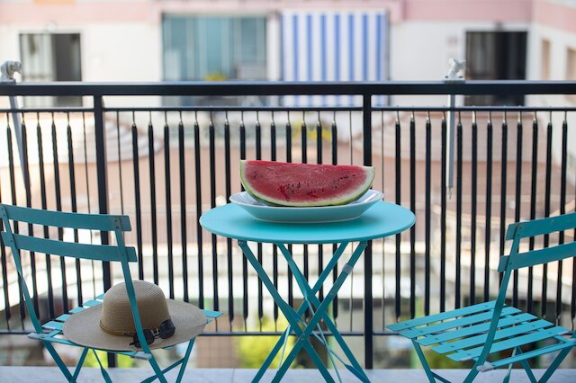 スイーツ ノンニ - アン エレガント リトリート イン ザ ハート オブ マイオリ