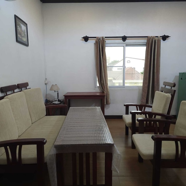 アリ シャヤティット アパートメント & ホテル