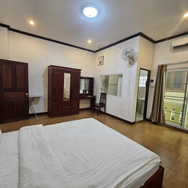 アリ シャヤティット アパートメント & ホテル