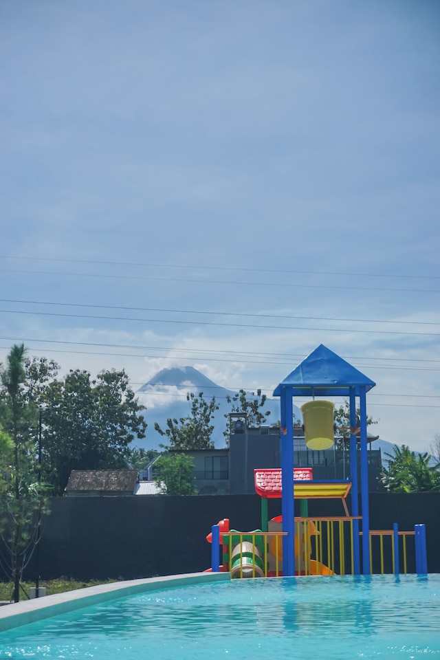 トゥリヒタ キャビン ジョグジャ