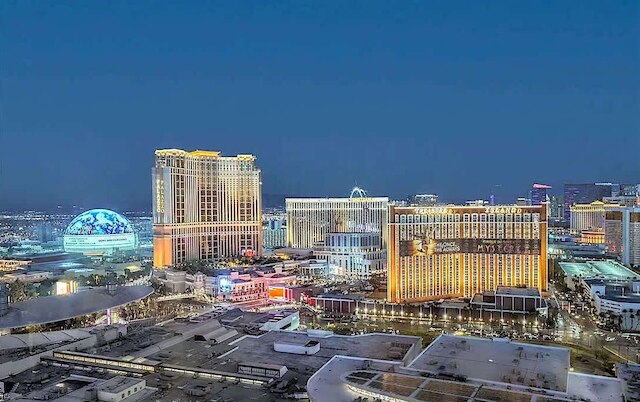 トランプ タワー バイ ゼロー