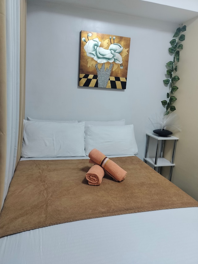 コージー ケソンシティ コンド ウィズ プライベートプール & エレベーター アクセス