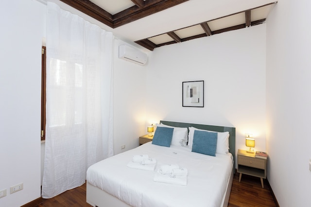 ヴィコロ トレヴィ アパートメント