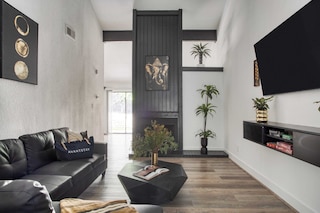 Modern Home w/ Shared Pool, Yard & Prime Location Fairlawn Lane B by Avantstay