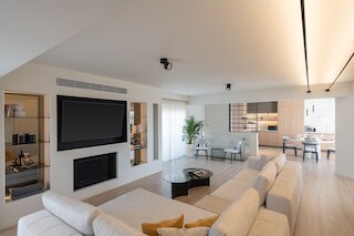 LIV - Terrasses de l Acropole