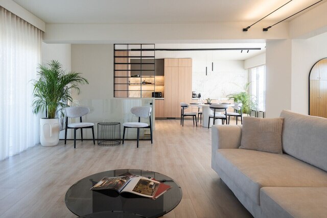 リヴ - テラス デ ラクロポール