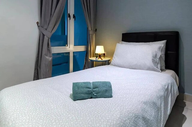 シック 3ベッドルーム KSL デスプラナード 2 テレビズ フリー パーキング