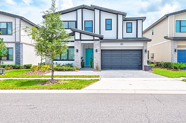 5893 ファミリー ファン ホーム ウィズ プール ニア テーマ パークス