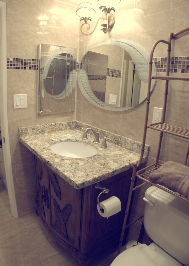 メネフネ ショアーズ 223 2 ベッドルーム コンド