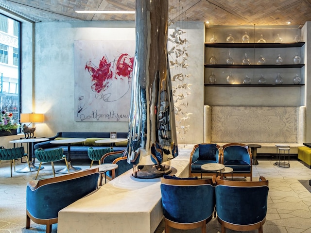 Elegant Residence at Marmara Park Avenue