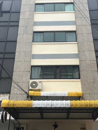 Prism House Thonglor