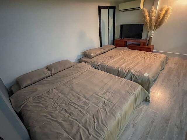 ZEUS LIVING OLD QUARTER HANOI