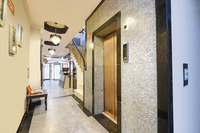 ファブホテル デリー コンチネンタル