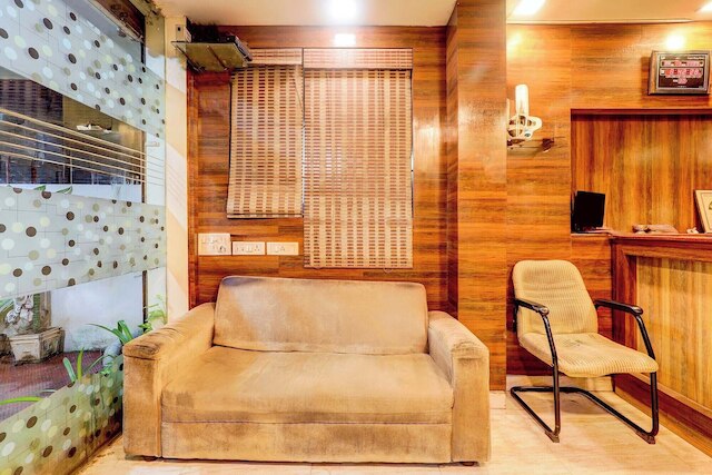 FabExpress Karuna Regent