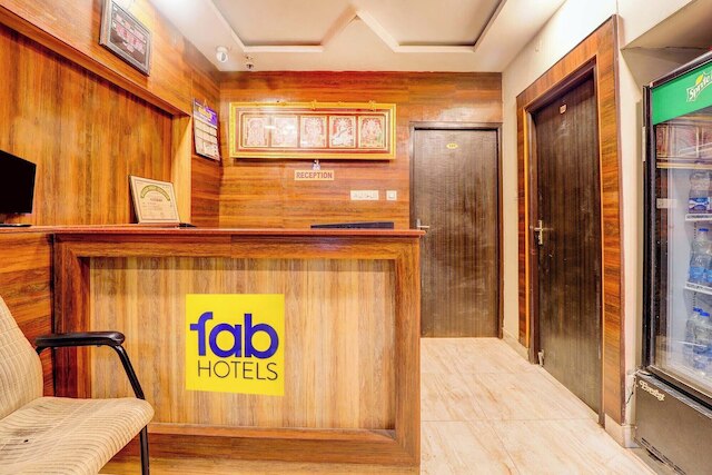 FabExpress Karuna Regent