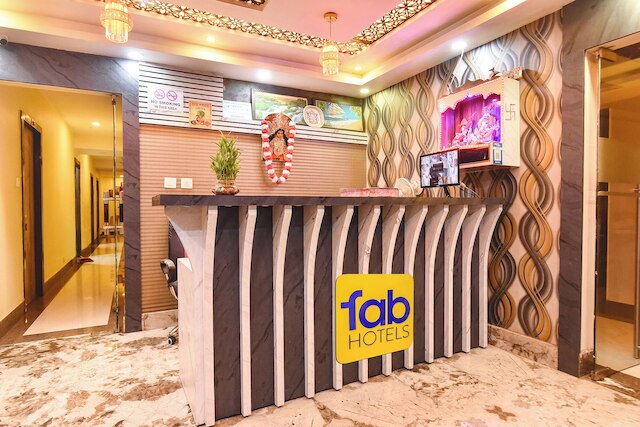 Fabhotel Deep