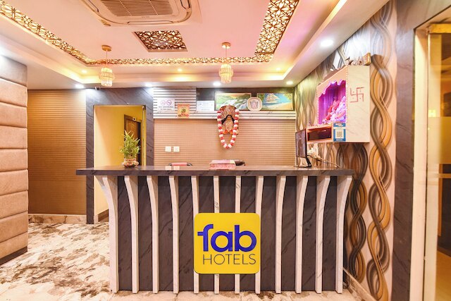 Fabhotel Deep