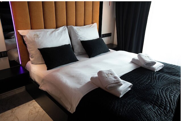 Wislane Tarasy Glass-House Apartments