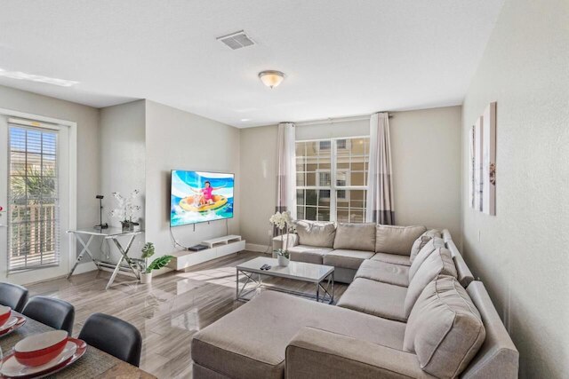 4816 Cayview Avenue #303