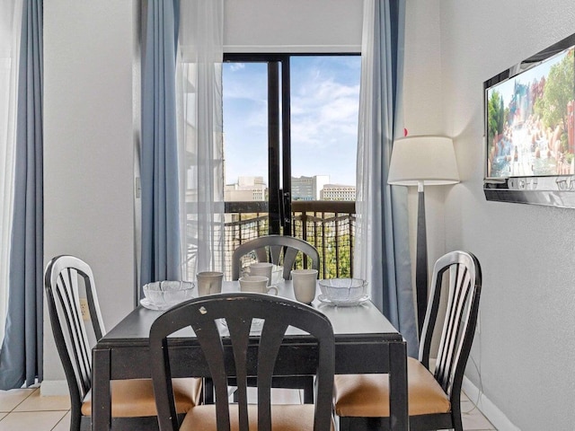 1802 Cozy Condo 3 min Universal