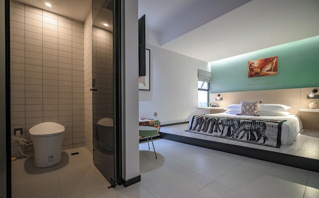 Blooming Lotus Hostel