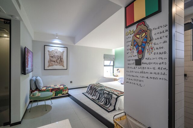 Blooming Lotus Hostel