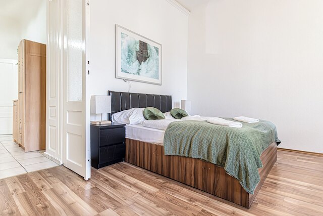 Cozy Longstay Room in a Central Location